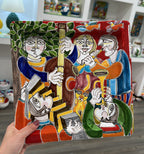 Piatto Quadrato 28x28 cm - I Musicisti - Fondo Rosso